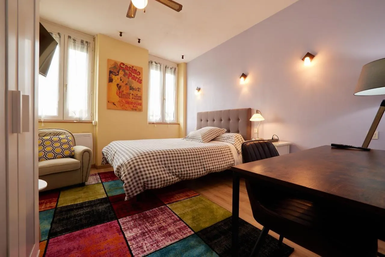 hotel de la paix Pamiers 2*,  France